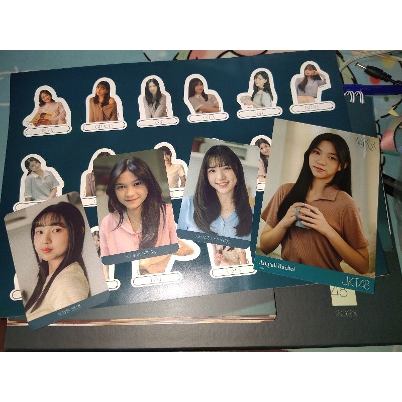 Photocard & Photopack JKT48 Kalender 2025 (Enchanting)