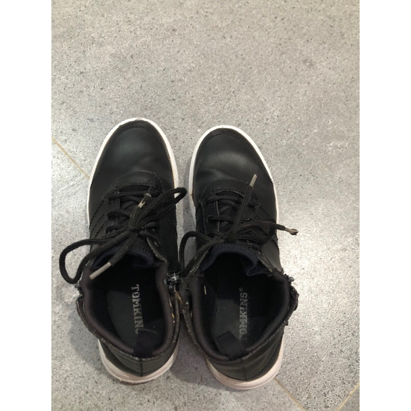 preloved tomkins sepatu sekolah anak