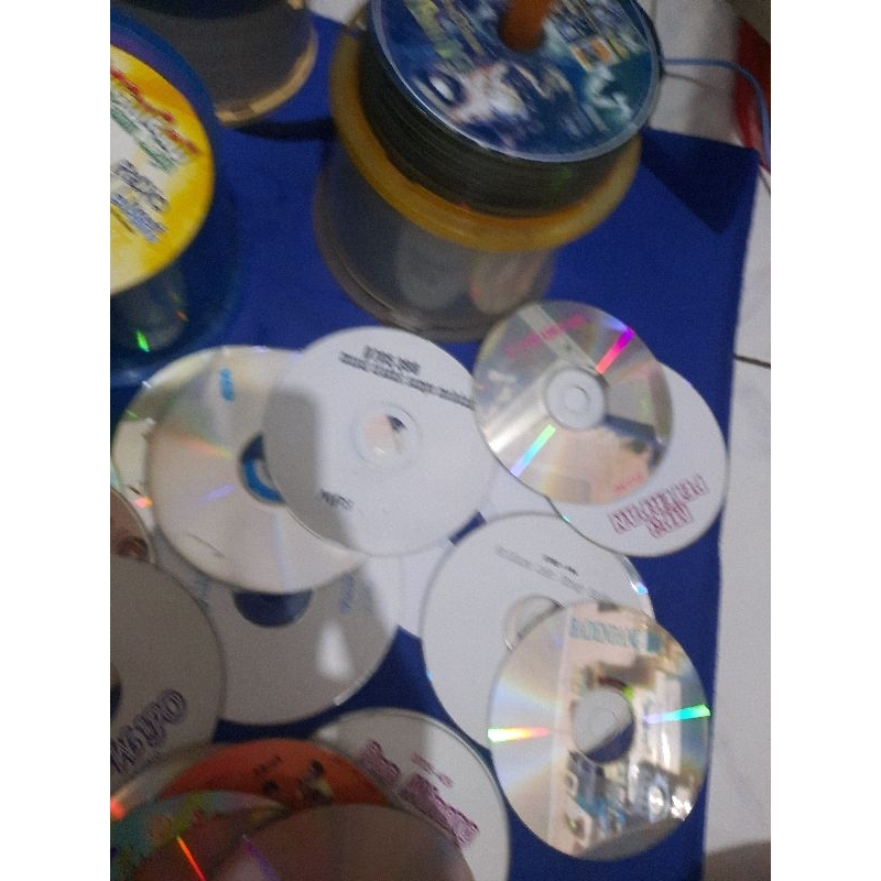 Harga Per 10PCS CD BEKAS CD LAGU CD UNTUK KETERAMPILAN