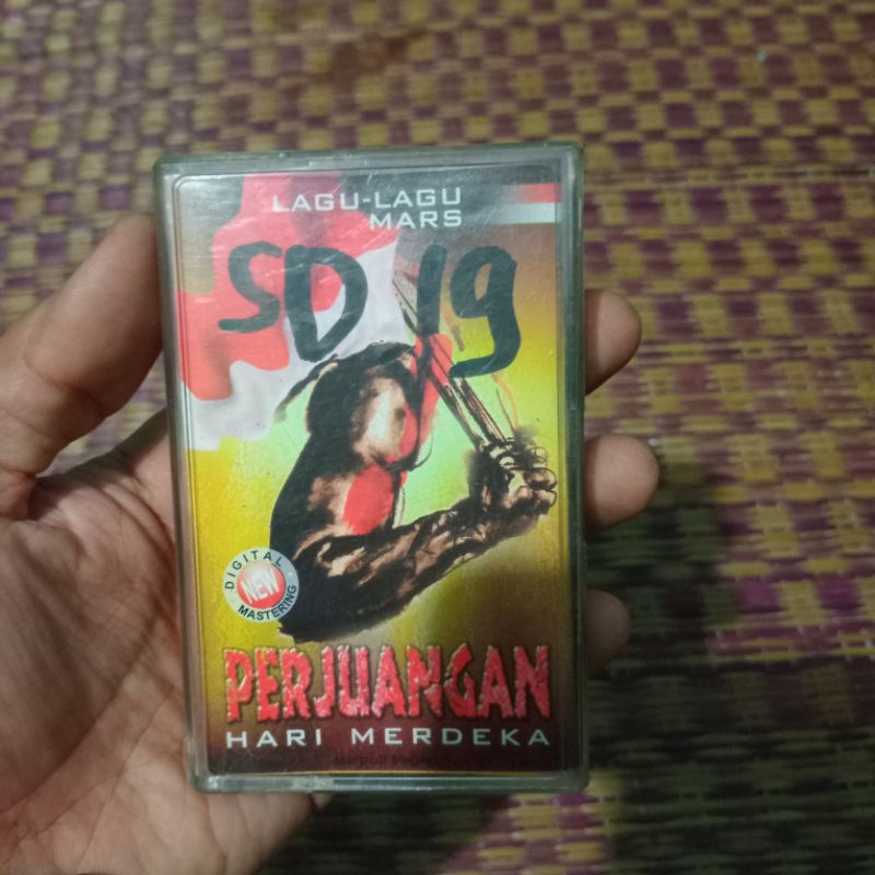 KASET PITA LAGU LAGU MARS PERJUANGAN