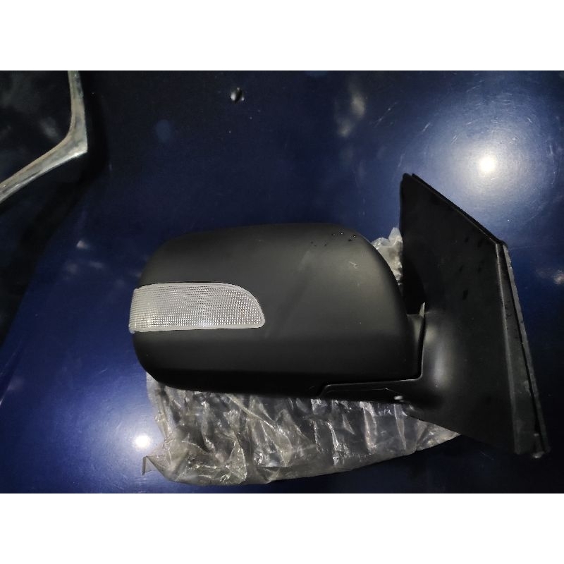 spion Daihatsu sirion 2010 original