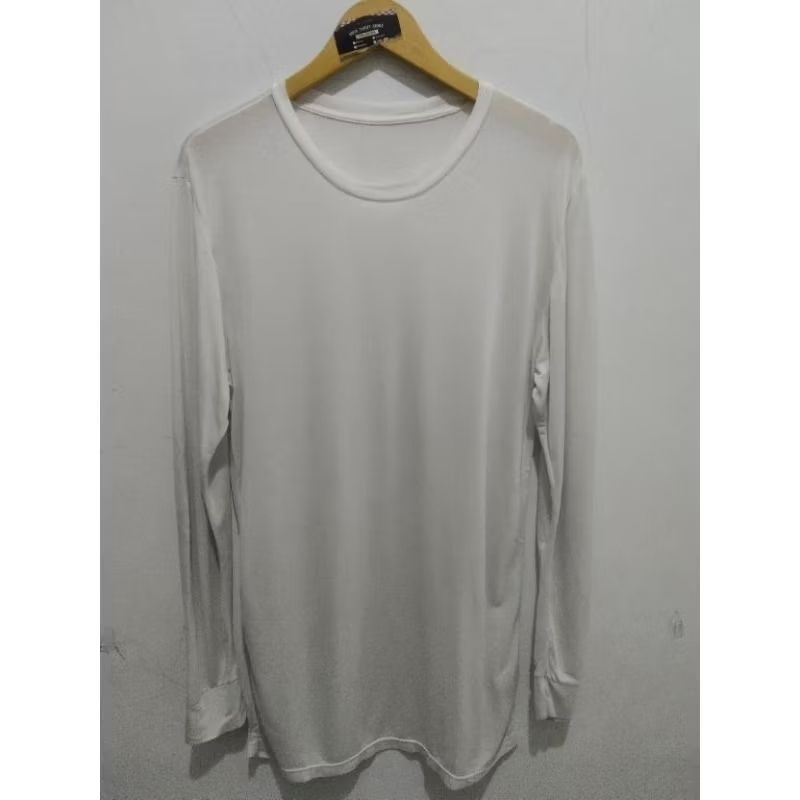 Kaos Manset UNIQLO HEATTECH Size S Original