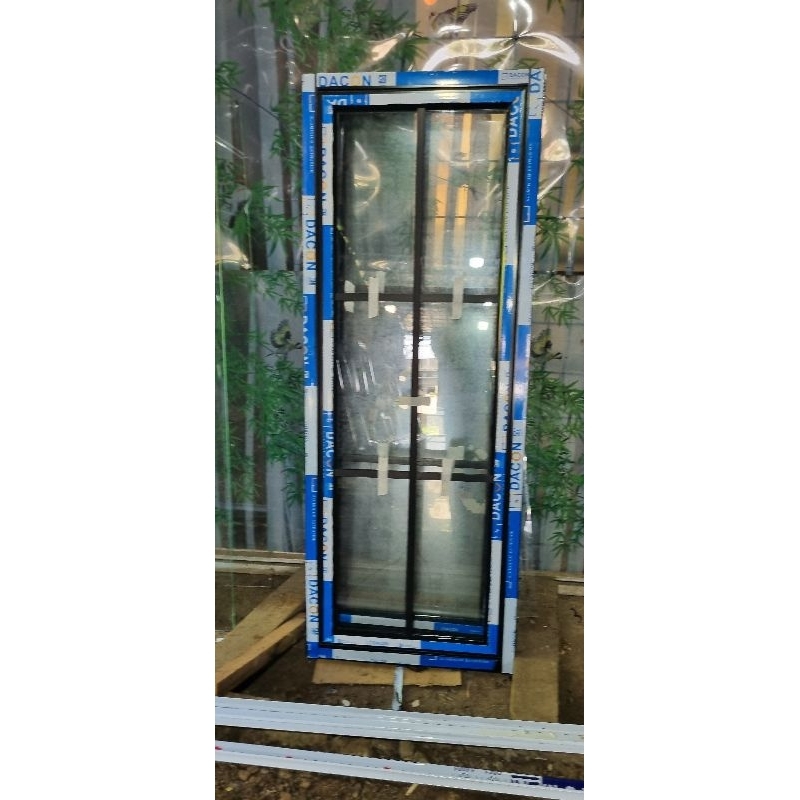 kusen jendela single Alumunium varias ornamen clasic