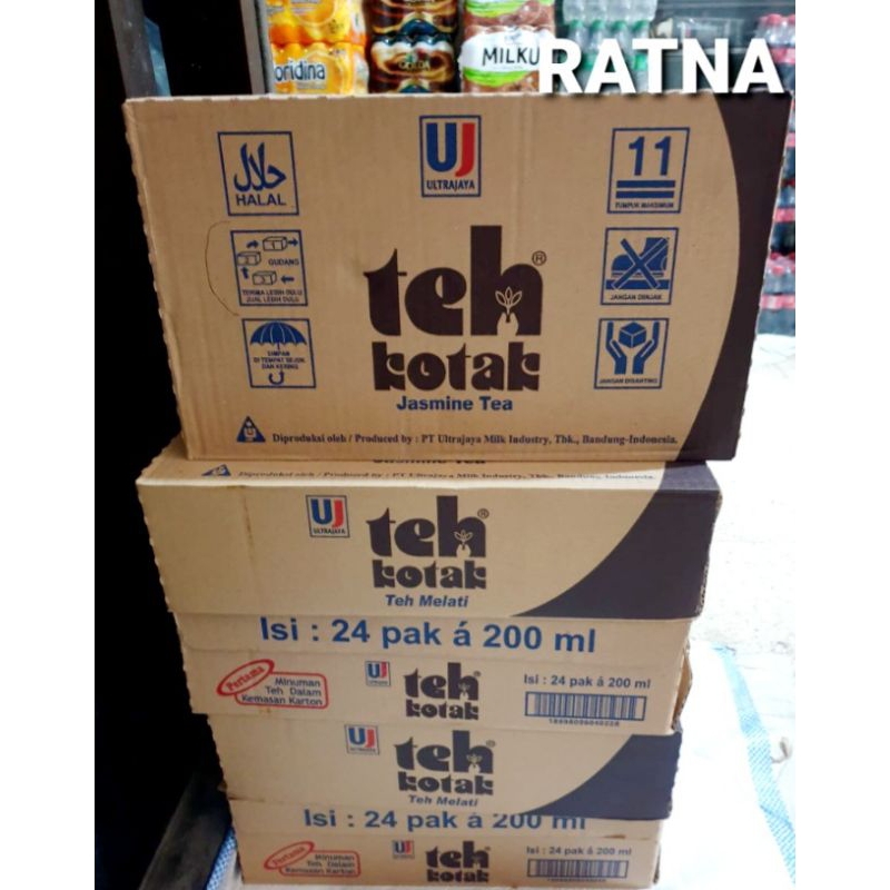 

TEH KOTAK 200ml JASMINE TEA ULTRA JAYA ( 1 DUS ISI 24 KOTAK)