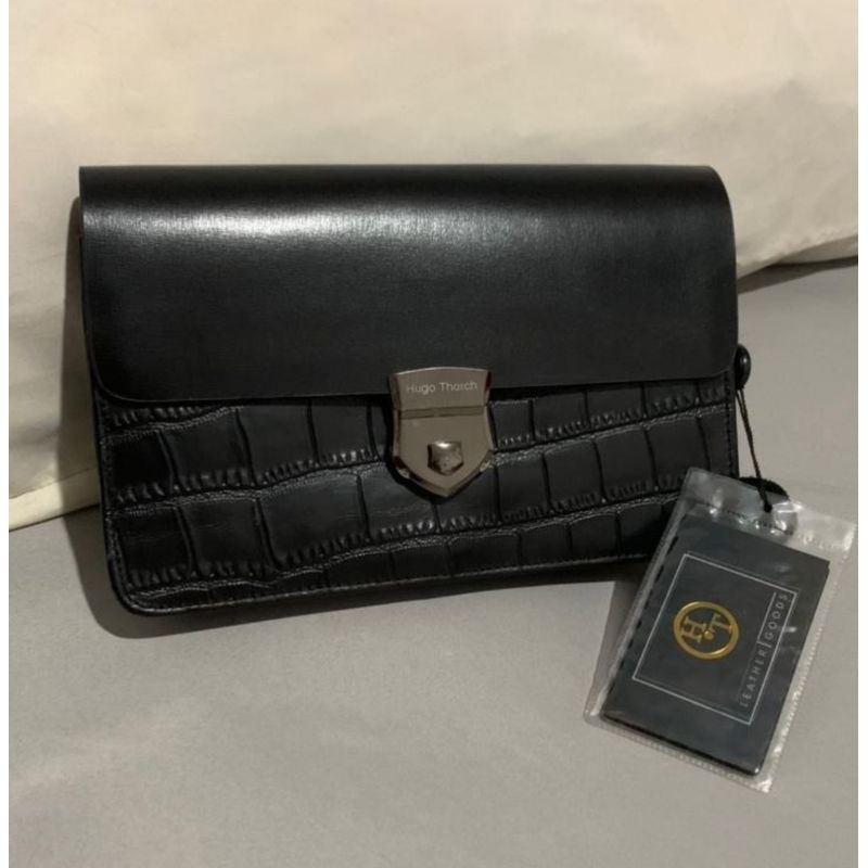 Hugo Thorch Pouch