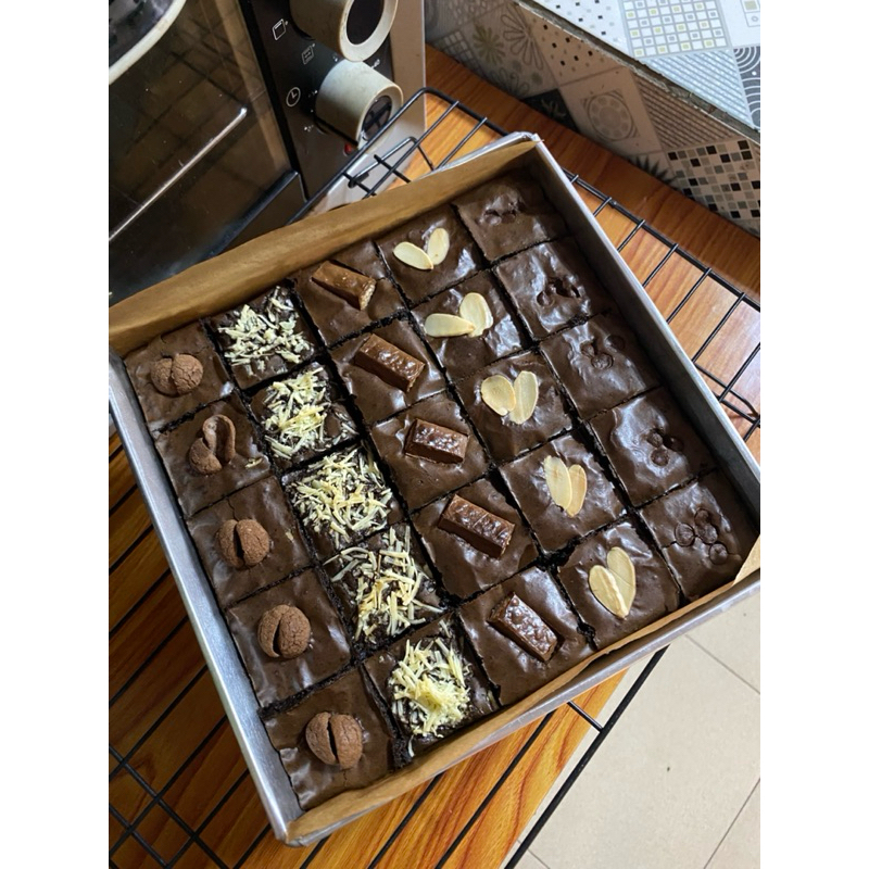 

FUDGY BROWNIES