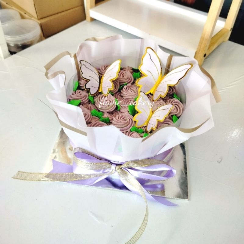 

Bucket Cake Purple