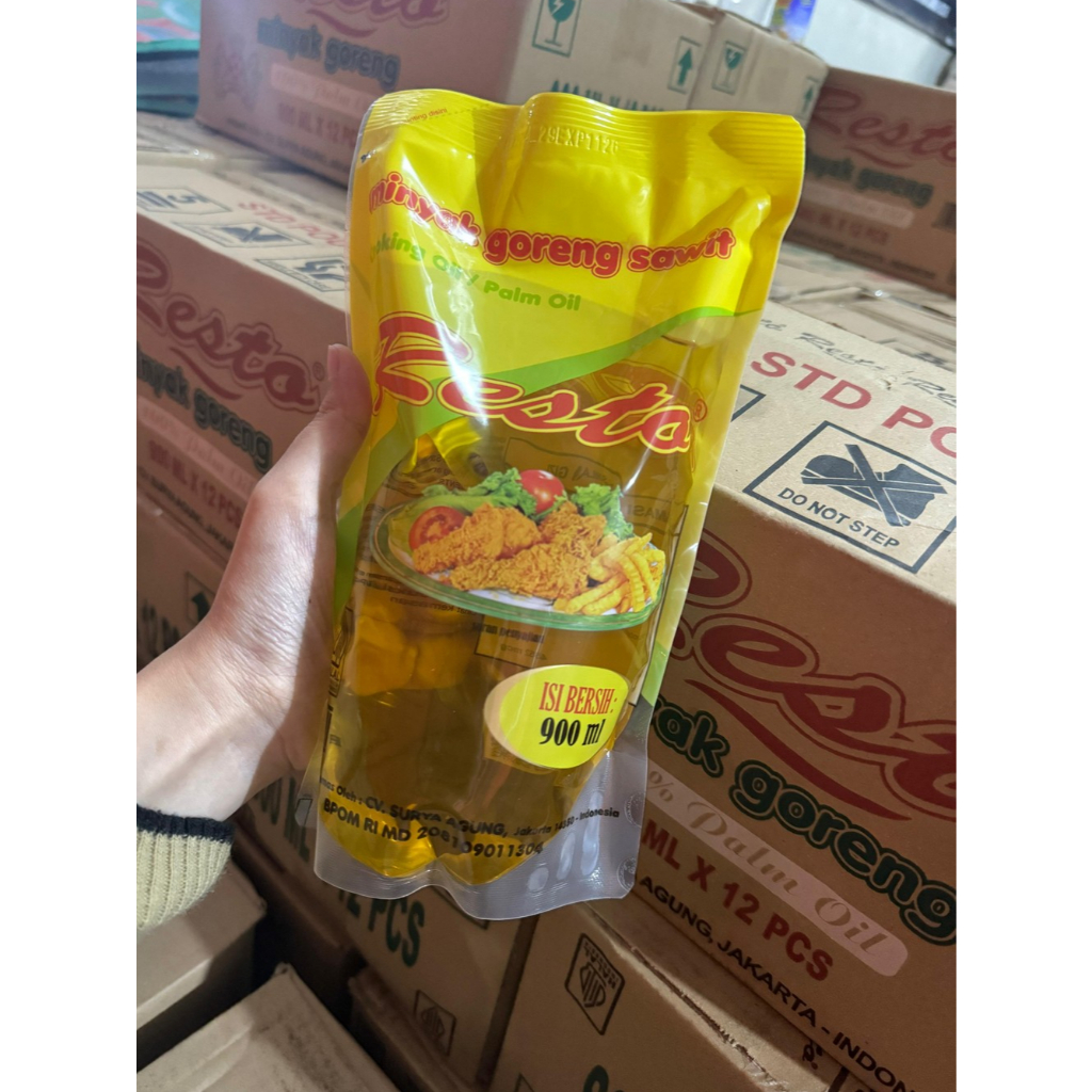 

Minyak Goreng Resto Kemasan Pouch 900 ml