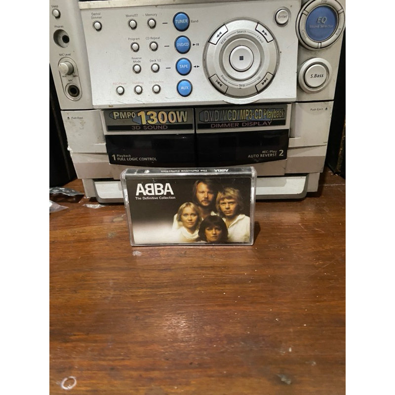 Kaset ABBA The Definitive Collection