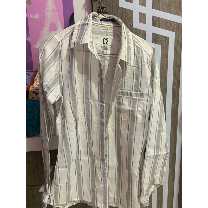 Kemeja Garis-Garis Lengan Panjang C2