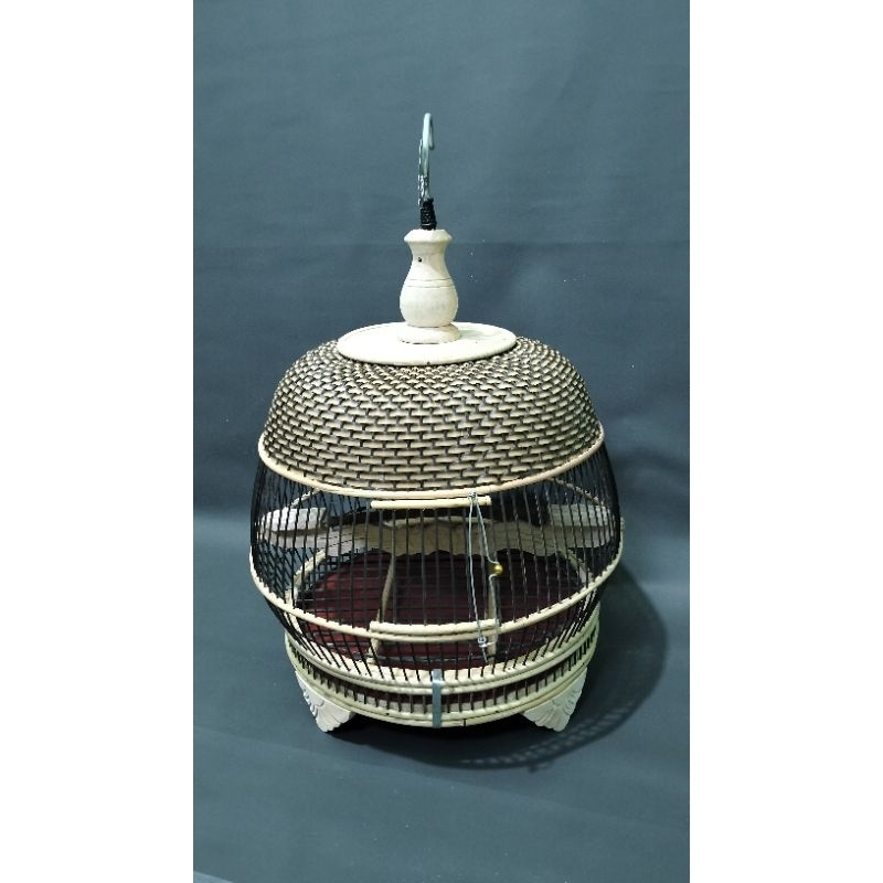 Sangkar Burung Perkutut Rajut Minion Sintetis