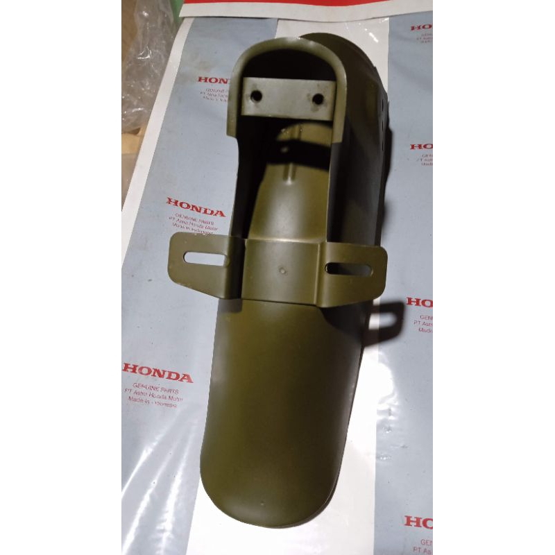 original tree Star sambungan buntut kepetan slebor sparkbor rear fender belakang Astrea Honda c70 c7