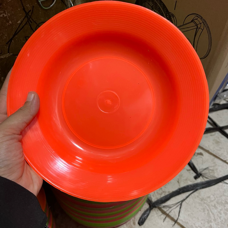 Piring makan Plastik isi 1 lusin