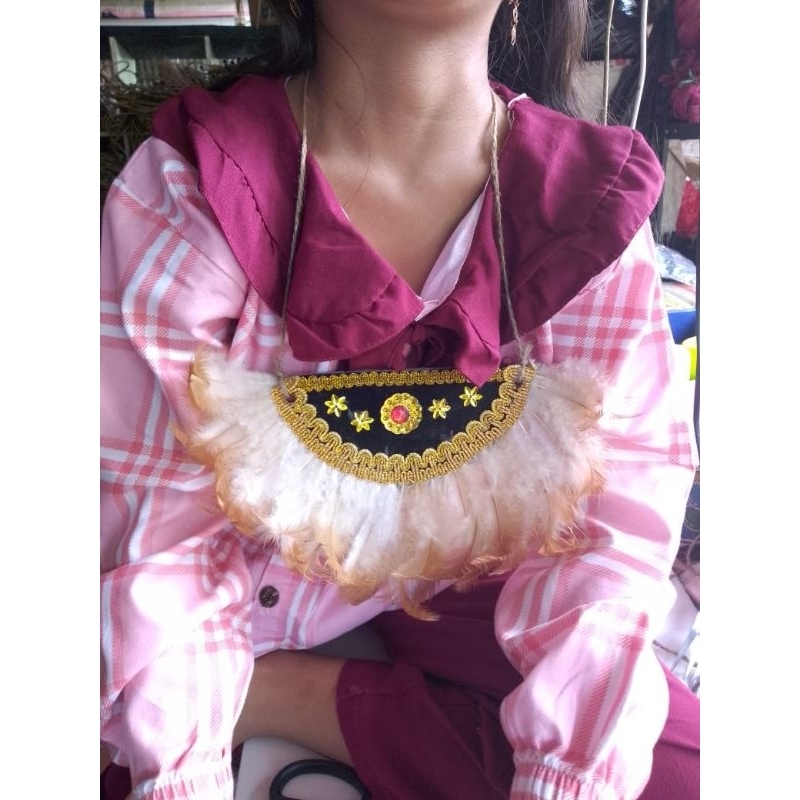Accessories Kalung Adat Bulu Ayam / Hiasan Tari, Pentas Seni