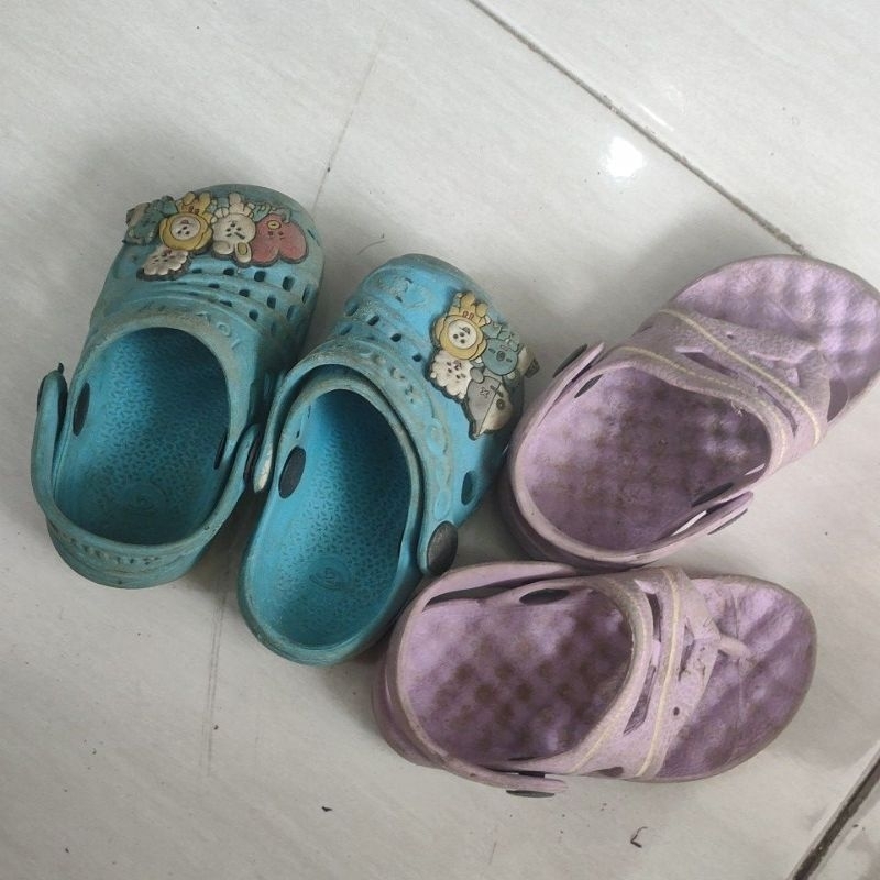 preloved sandal jelly bayi
