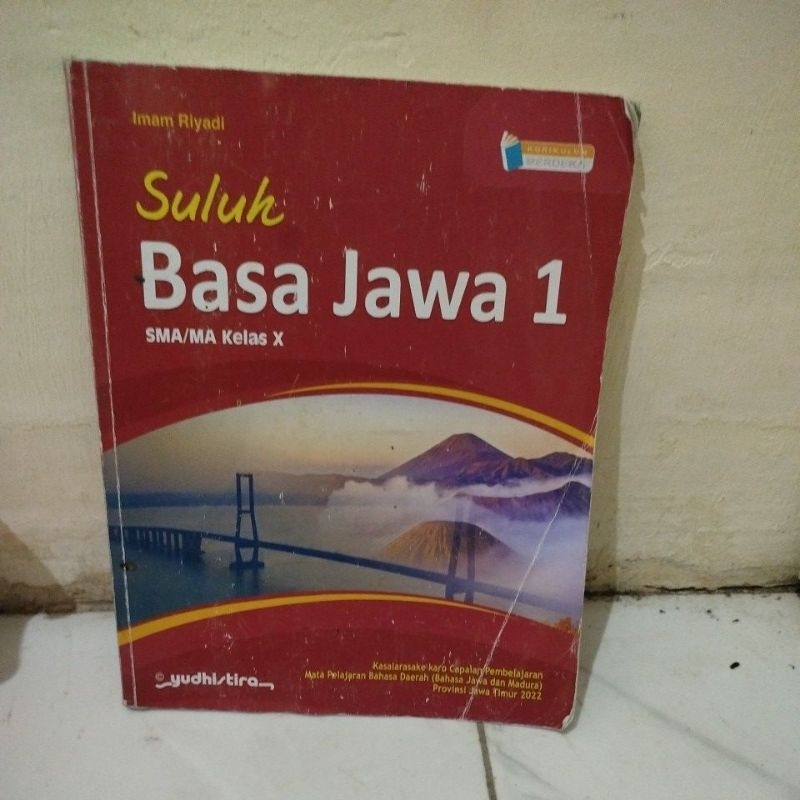 BUKU BAHASA JAWA KELAS 10 YUDHISTIRA