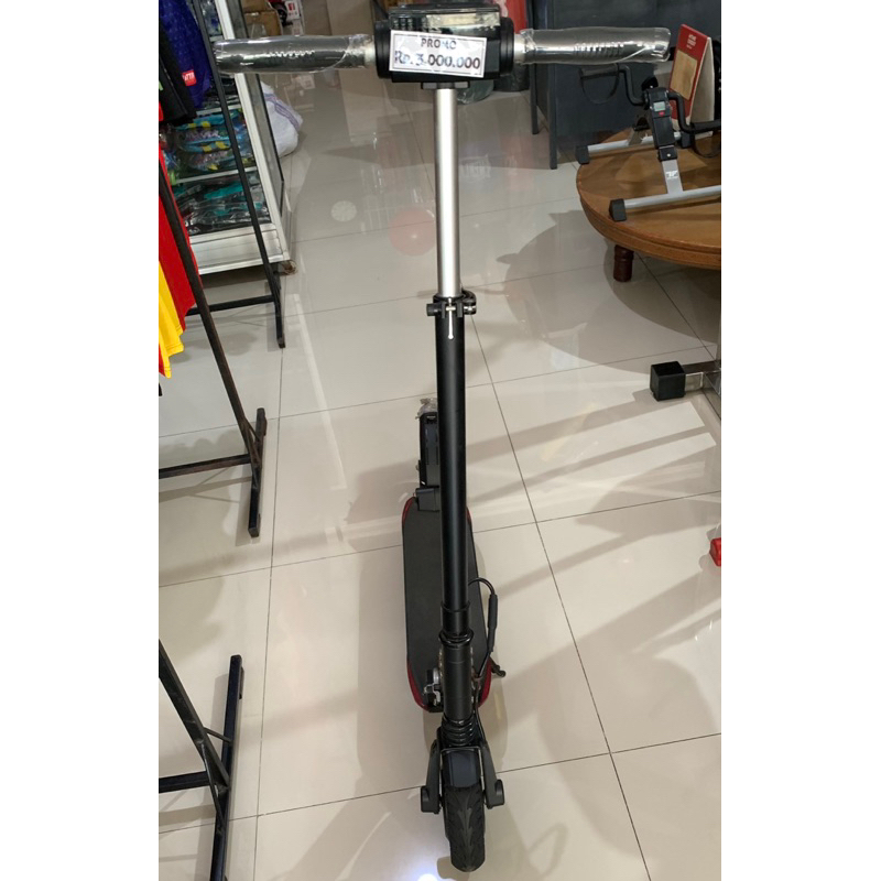 SKUTER LISTRIK | E-SCOOTER