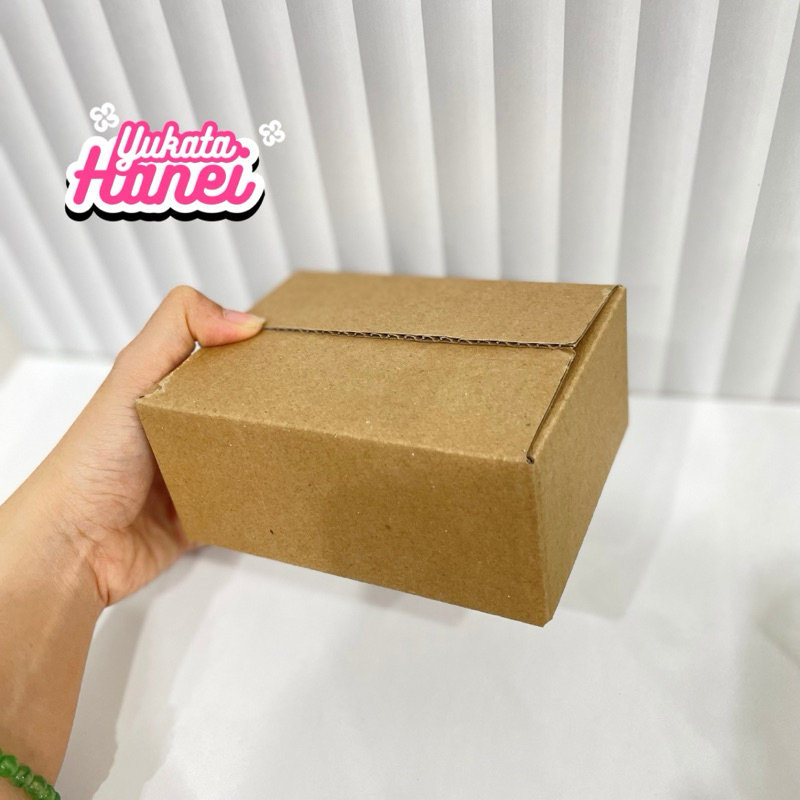 

Kardus Packing 13.5x10x6 - Kemasan Karton Box Dus Kotak Packaging Kecil Polos Murah Baru