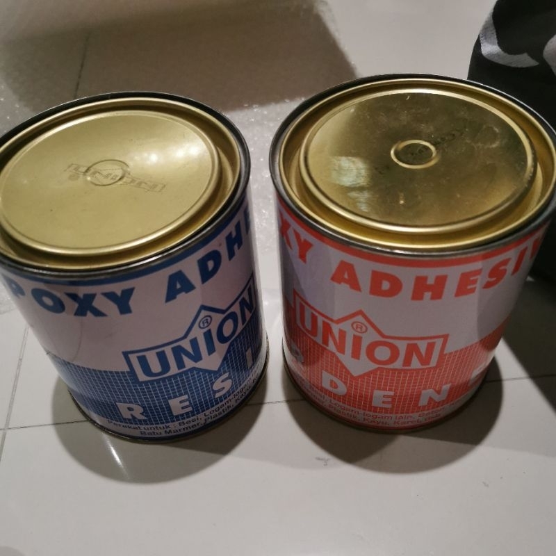

lem epoxy union resin dan hardener kemasan 1300gram per set