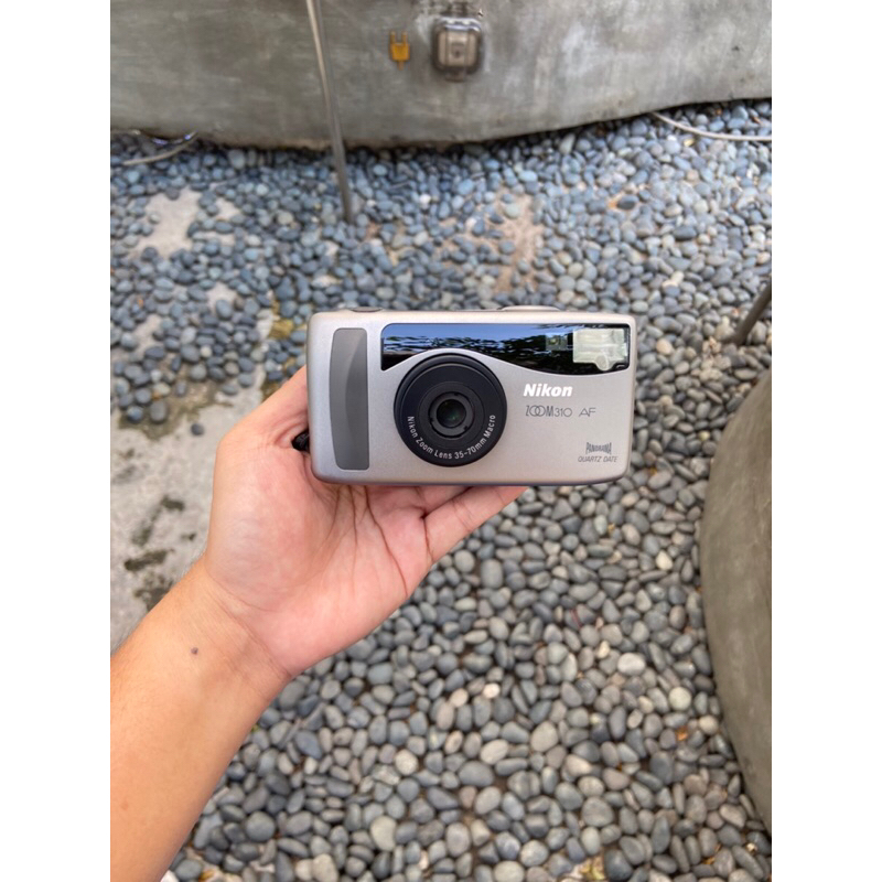 Nikon Zoom 310 AF ( Analog Film Camera )