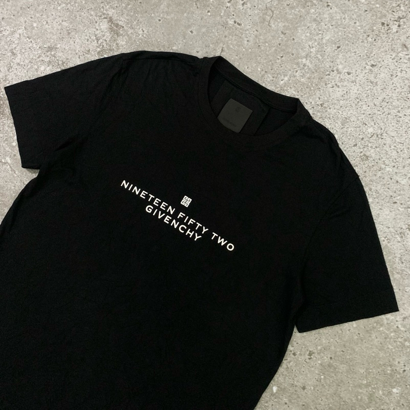 Kaos Givenchy Second Preloved