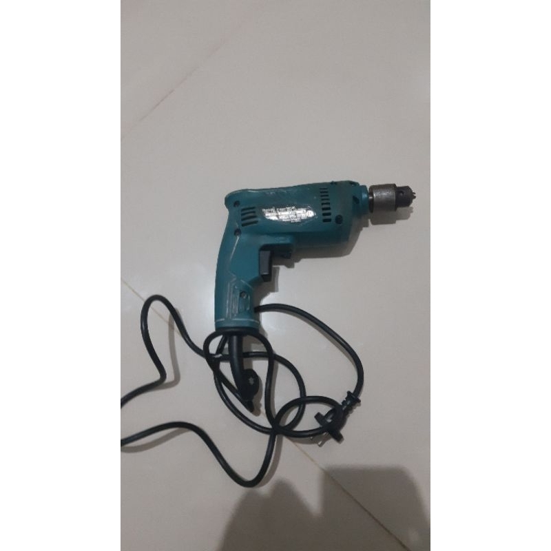 Bor Makita 10mm M0600 Bekas pakai