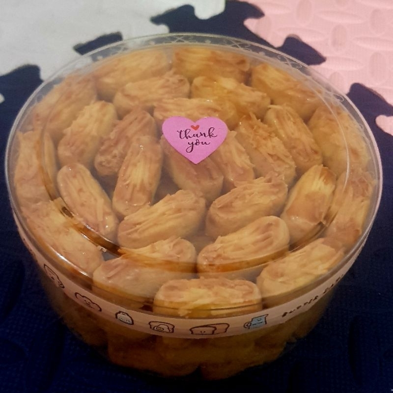 

Kue Kering Kastengel