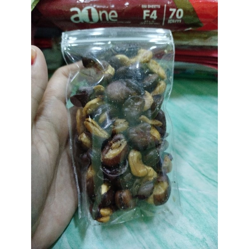 

kacang koro kulit