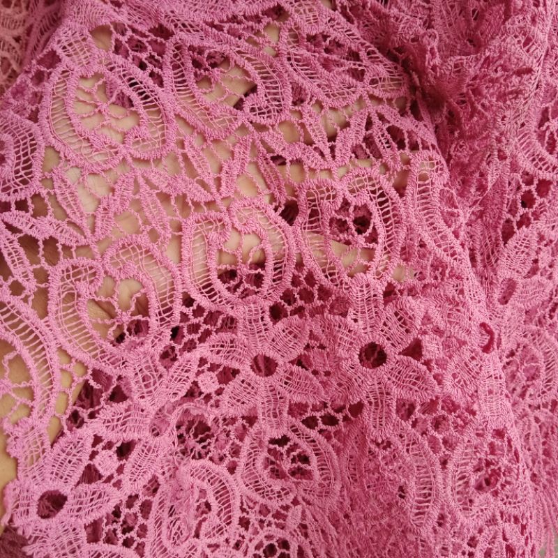 Kain brokat Prada - kain Prada - kain brokat - kain Prada import - kain butik Prada - CDE DSTY PINK