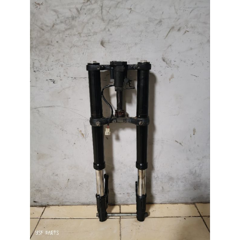 USD r15v3 hitam original pnp vixion