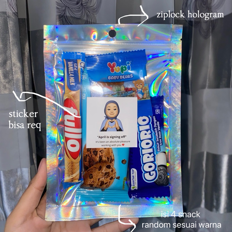 

MINI GIFT SNACK 4PCS / MINI GIFT SNACK ISI 4 / SNACK GIFT/ SNACK ULANG TAHUN / MINI HAMPERS / GIFT LEBARAN / PAKET SNACK MURAH