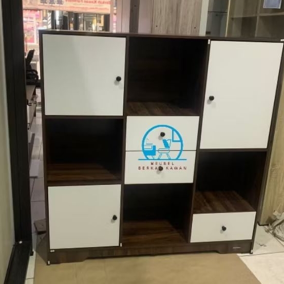 Rak arsip / Rak susun