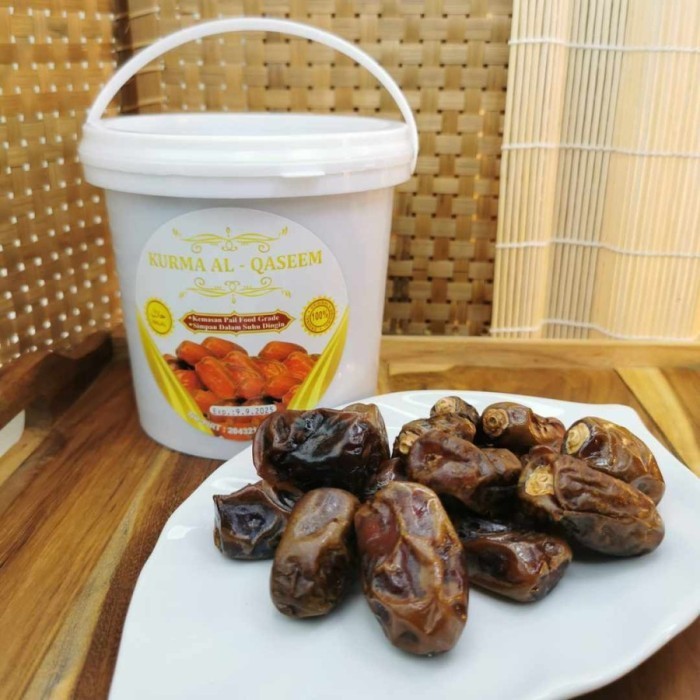 

Kurma Al-Qaseem 500gram , Kurma Premium Kurma Ember Expayer 2026