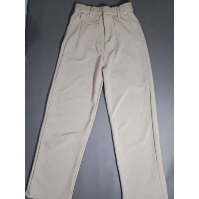 PRELOVED Oro Pants Celana Kulot Highwaist Loose Pants Trousers - Celana Kulot Wanita Anti Kusut Knit