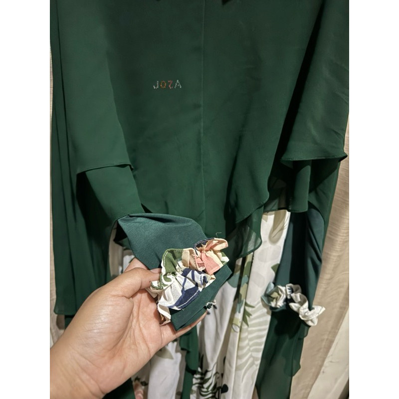 JOZA PRELOVED LIKE NEW