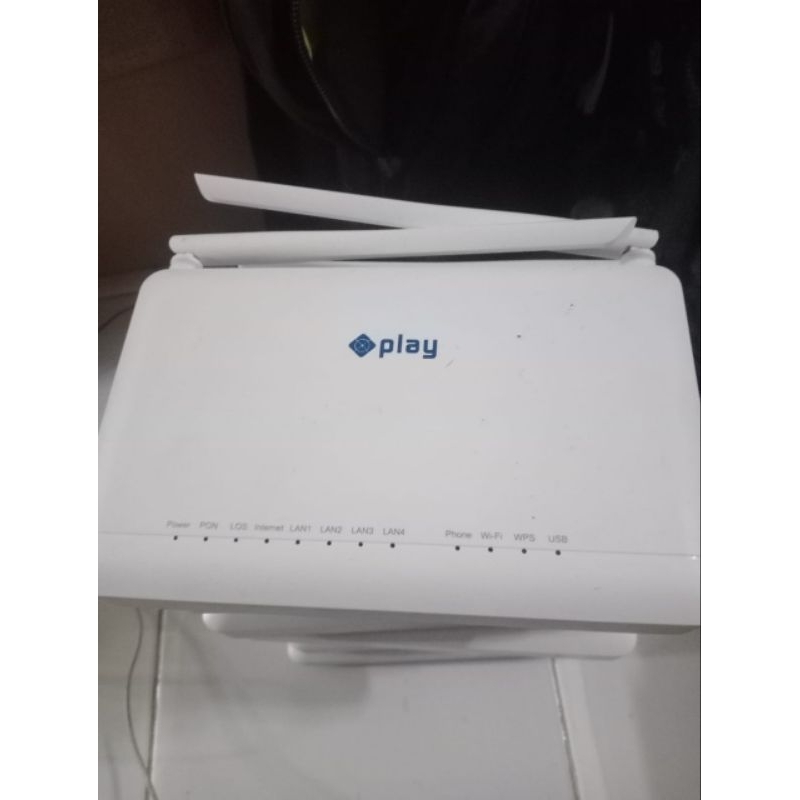 modem ruter ZTE f670l port hijau