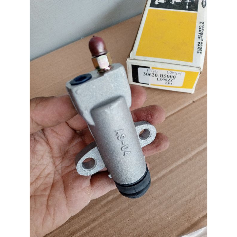 Master Kopling Bawah CO Assy Datsun 620