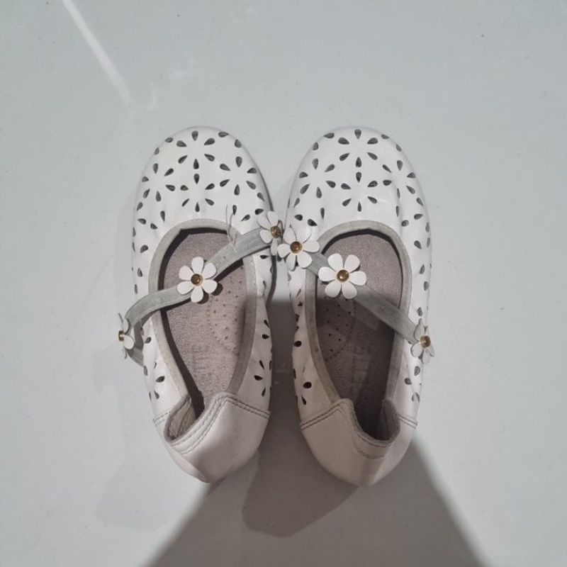 [preloved] Sepatu Anak Perempuan Elvarette / Girls Ballerina Shoes Size 29