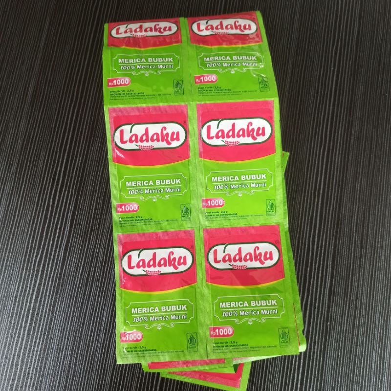 

Ladaku Merica Bubuk Murni 100 % ukuran Sachet 2.5 gr
