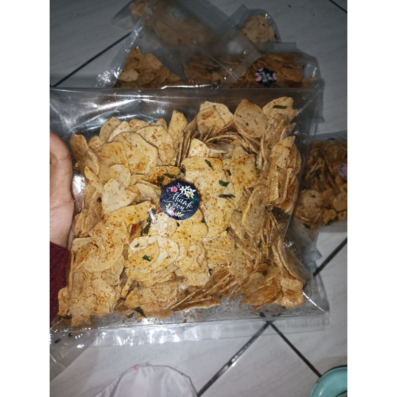 

basreng original dan pedas 250g