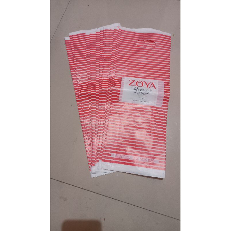 

ZOYA POLLY BAG KECIL ZOYA PLASTIK ZOYA