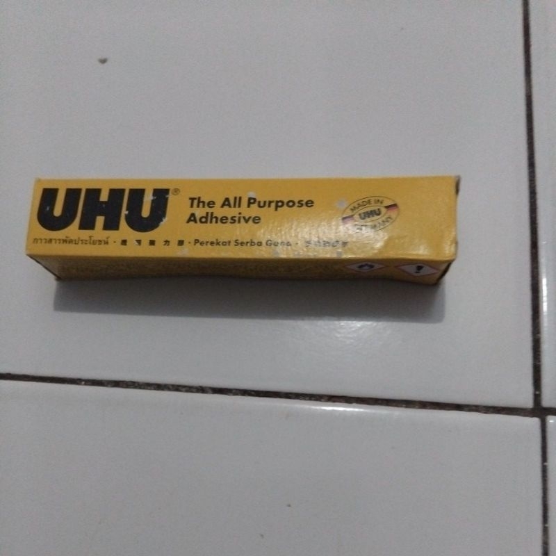 

LEM UHU PEREKAT SERBAGUNA THE ALL PURPOSE ADHESIVE UKURAN 20 GRAM / ML MADE IN GERMANY