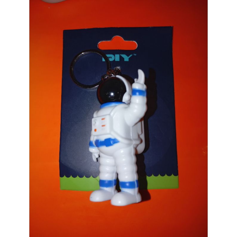 KEYCHAIN ASTRONOT PLUTO AIOON NAMTAN MR DIY BIRU ASTRONAUT GANTUNGAN KUNCI / GANCI ASTRONOT BIRU SER