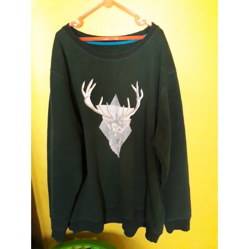 Sweater over size tangan balon hijau army impor warna sedikit turun ya