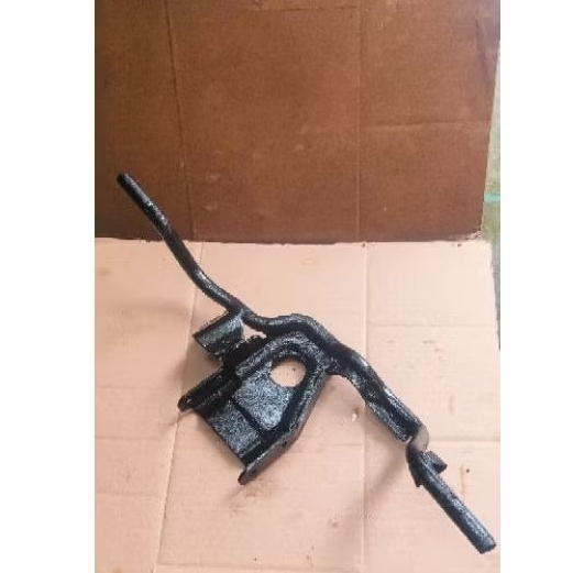 BRASTEP Footstep Postep Pustep Step Pijakan Kaki Depan Suzuki Crystal Tune Original Copotan Motor