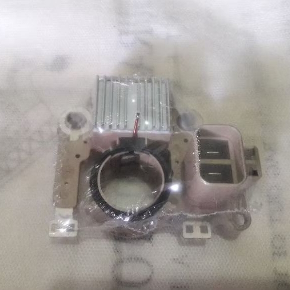 IC regulator alternator IC altenator aisi aisy dinamo ampere nissan terrano