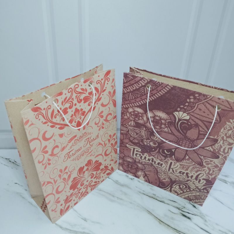 

PAPERBAG batik/longsoman 1ikat /1x co isi 50 pcs bisa custom sablon