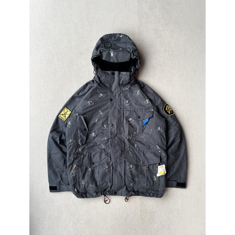 AG/Analog technical Ski / Snowboard jacket ( burton, acronym, general research )