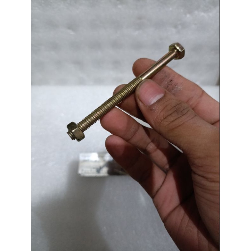 BAUT 10+ MUR 8 CM KUNING BAUT 10 + MUR UKURAN 8CM