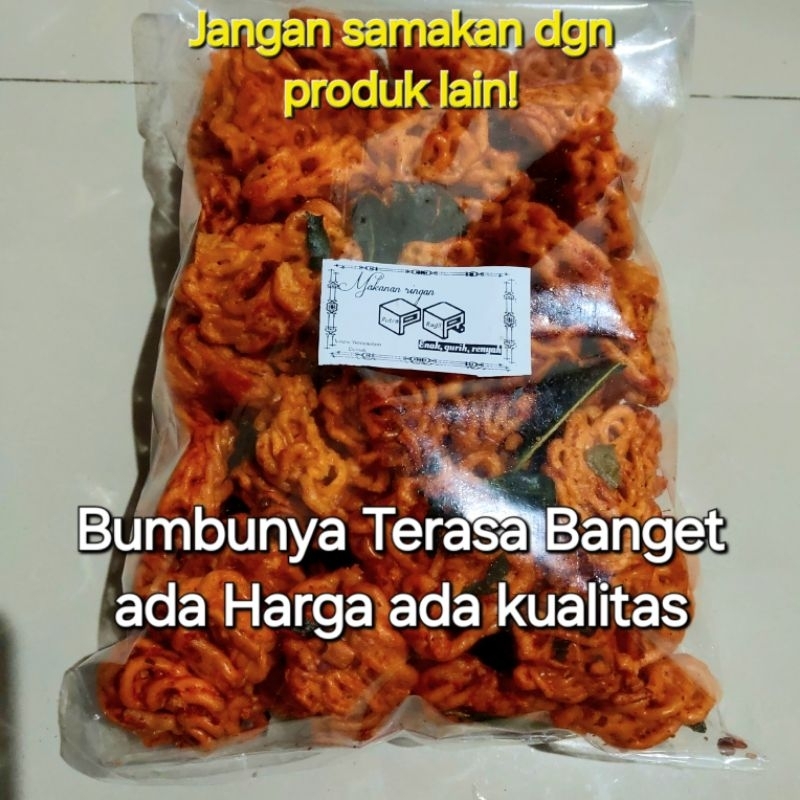 

Krupuk Rafael 300g Pedas Daun Jeruk Terasa Mantab Pedasnya